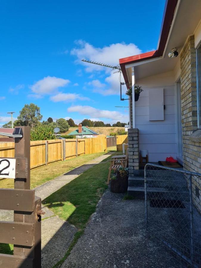 Waratah Waterfall Retreat Unit 1 Free Pay Tv In Two Rooms Free Wifi מראה חיצוני תמונה