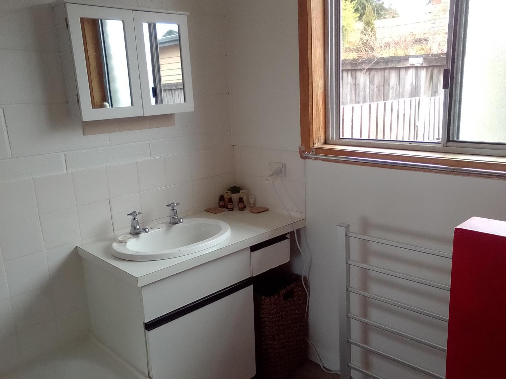 Waratah Waterfall Retreat Unit 1 Free Pay Tv In Two Rooms Free Wifi מראה חיצוני תמונה